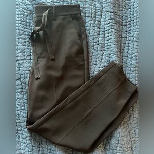 like new Nine West women’s dress pant size medium
